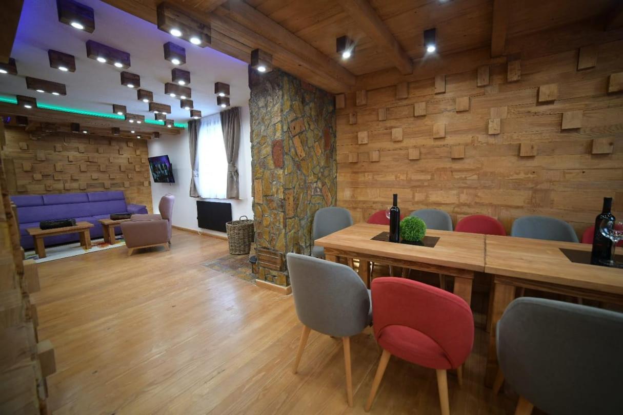 Drugarska Prica Apartment Jahorina Bagian luar foto
